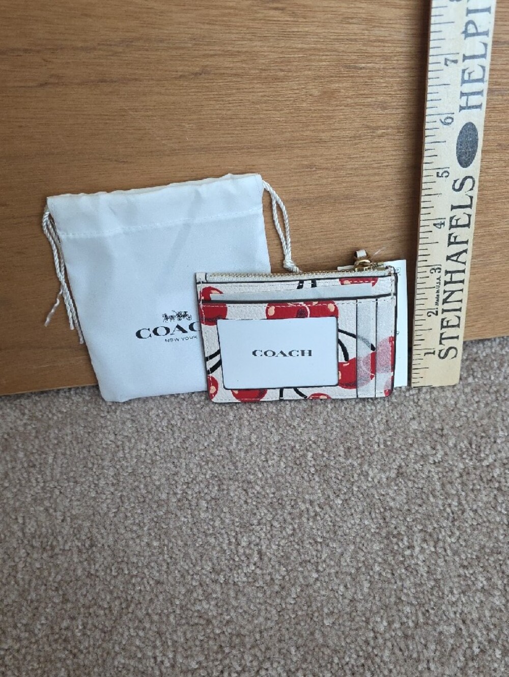 Coach White Cherry Print Card Case with Gold Logo - Picture 2 of 2